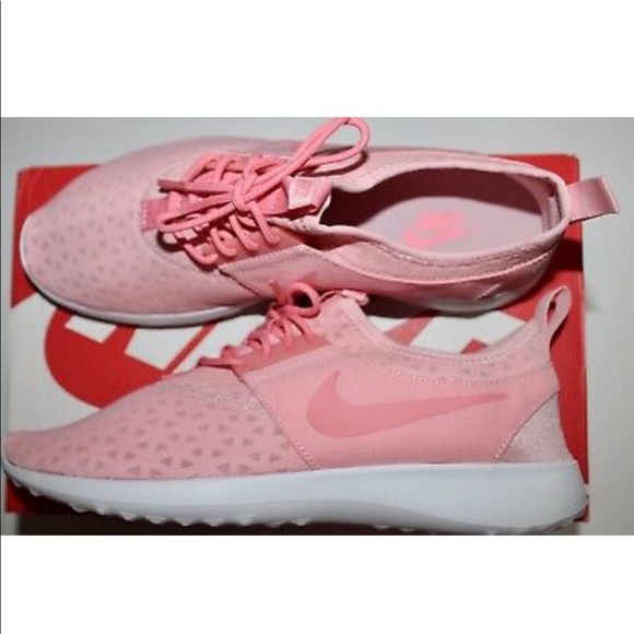 nike juvenate pink